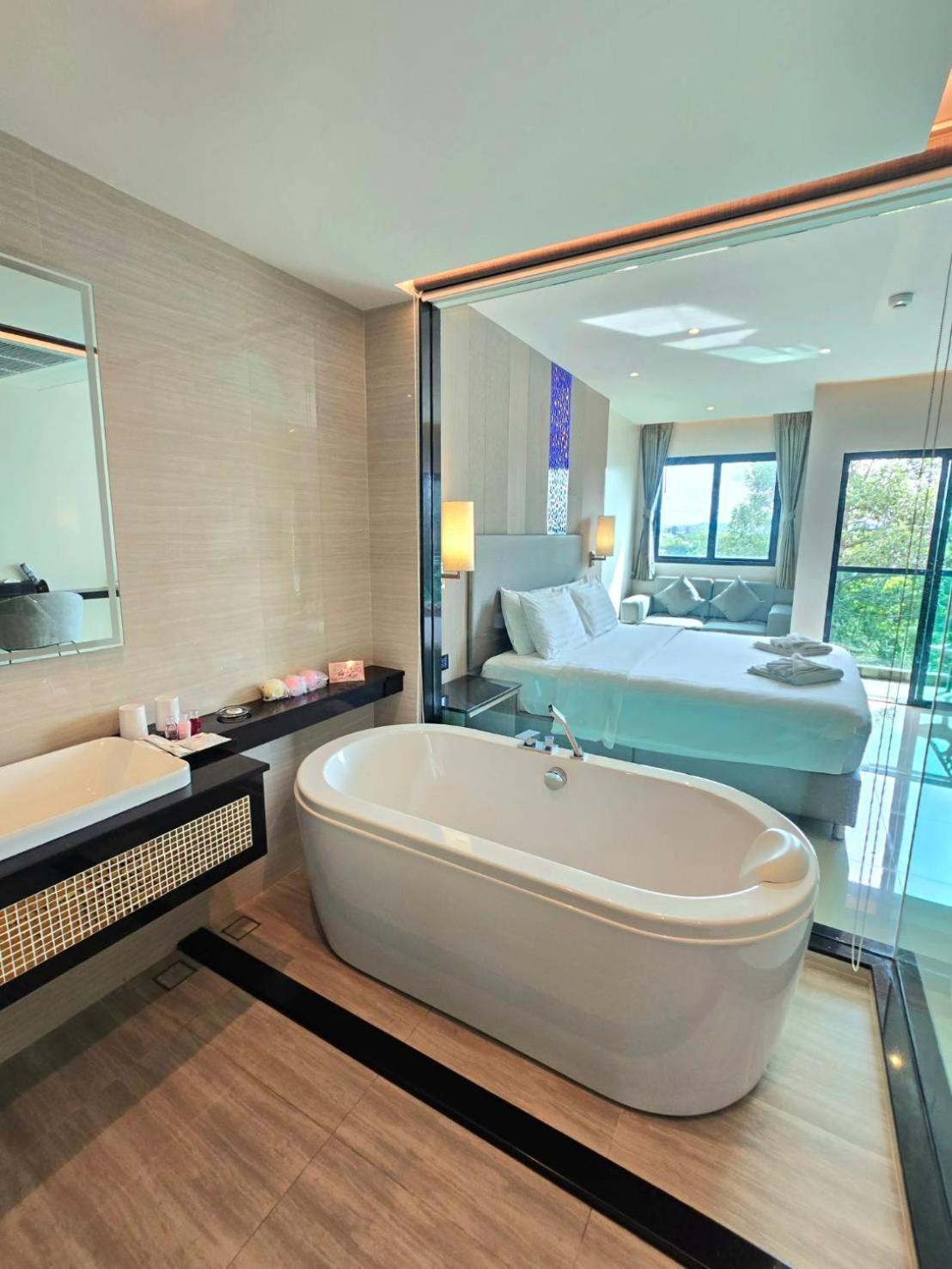 The Tj Hotel Jomtien Eksteriør billede
