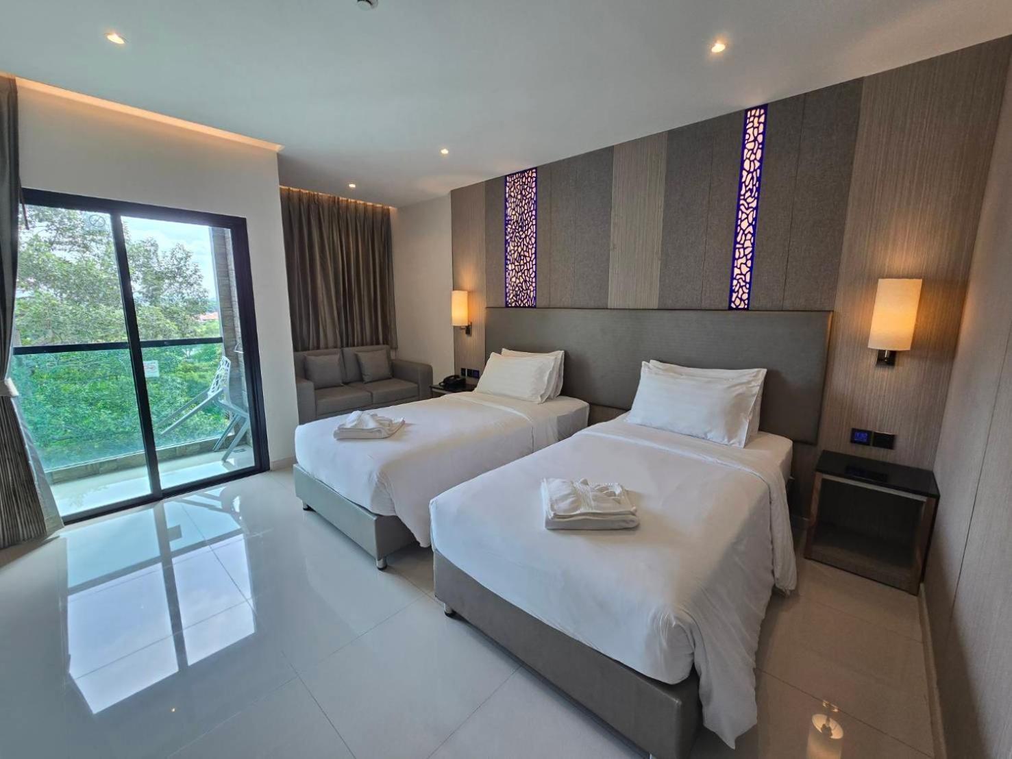 The Tj Hotel Jomtien Eksteriør billede