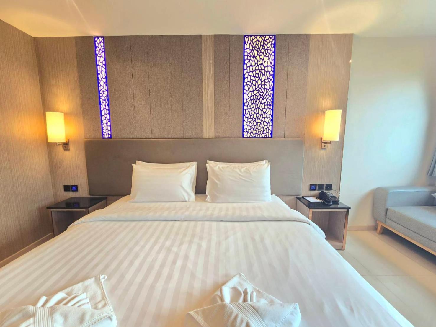 The Tj Hotel Jomtien Eksteriør billede