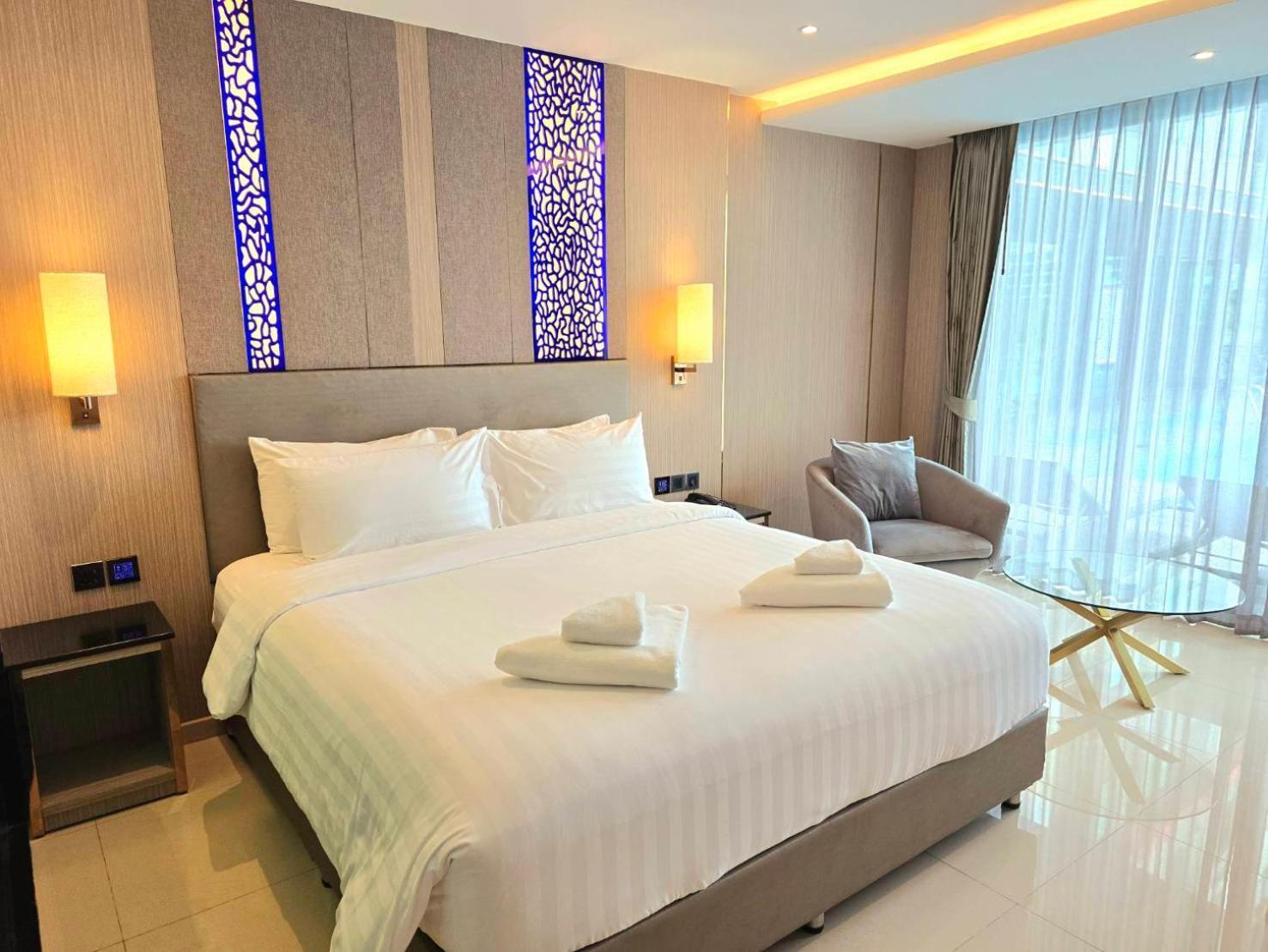 The Tj Hotel Jomtien Eksteriør billede