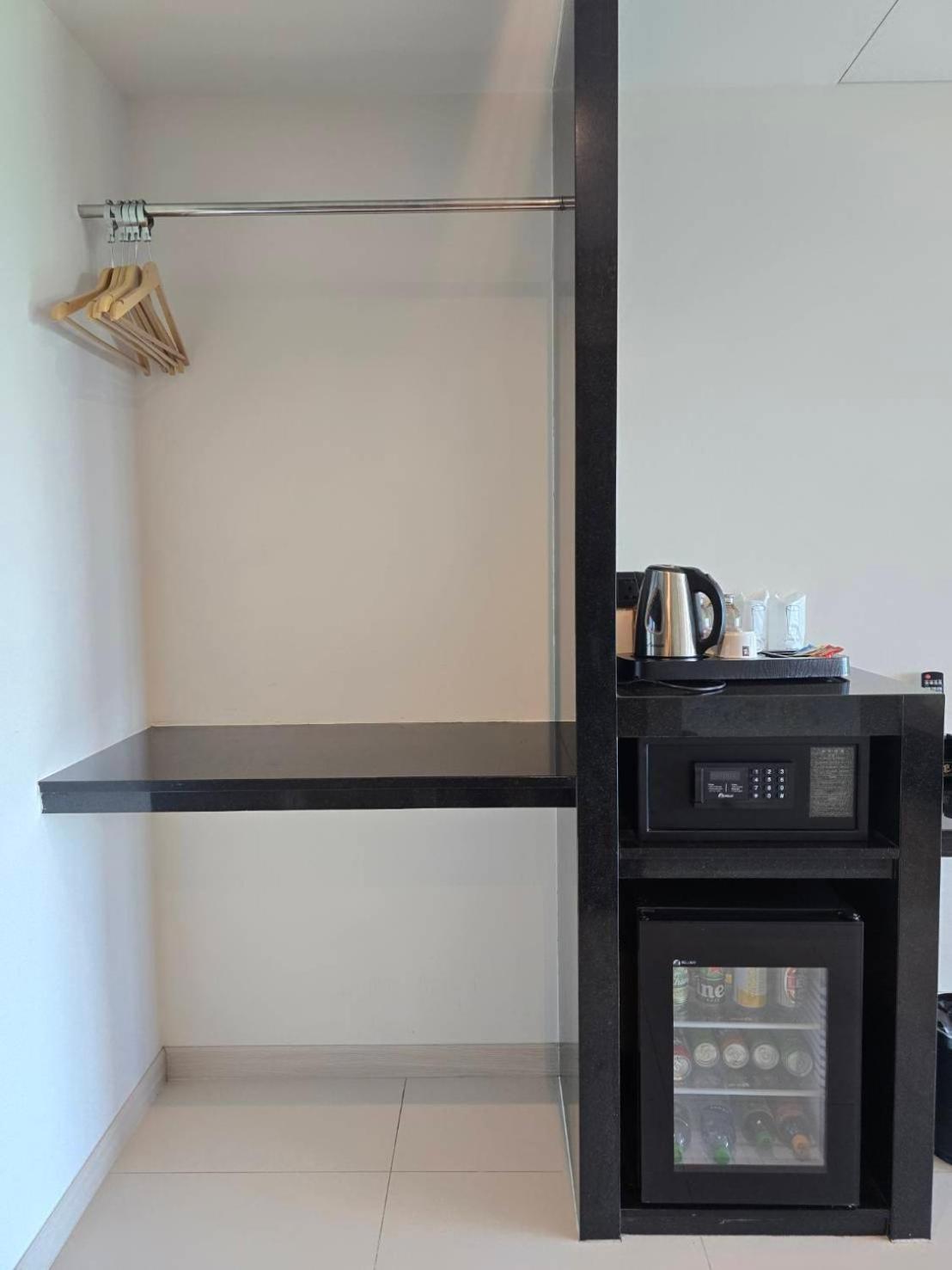 The Tj Hotel Jomtien Eksteriør billede