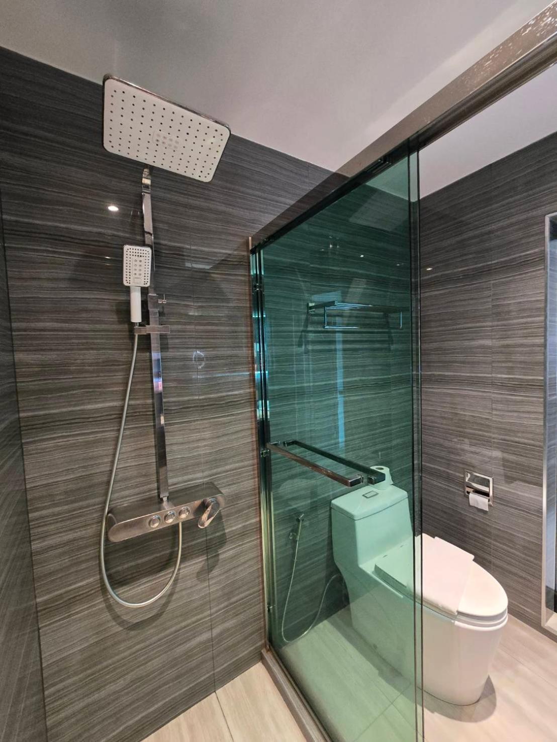 The Tj Hotel Jomtien Eksteriør billede