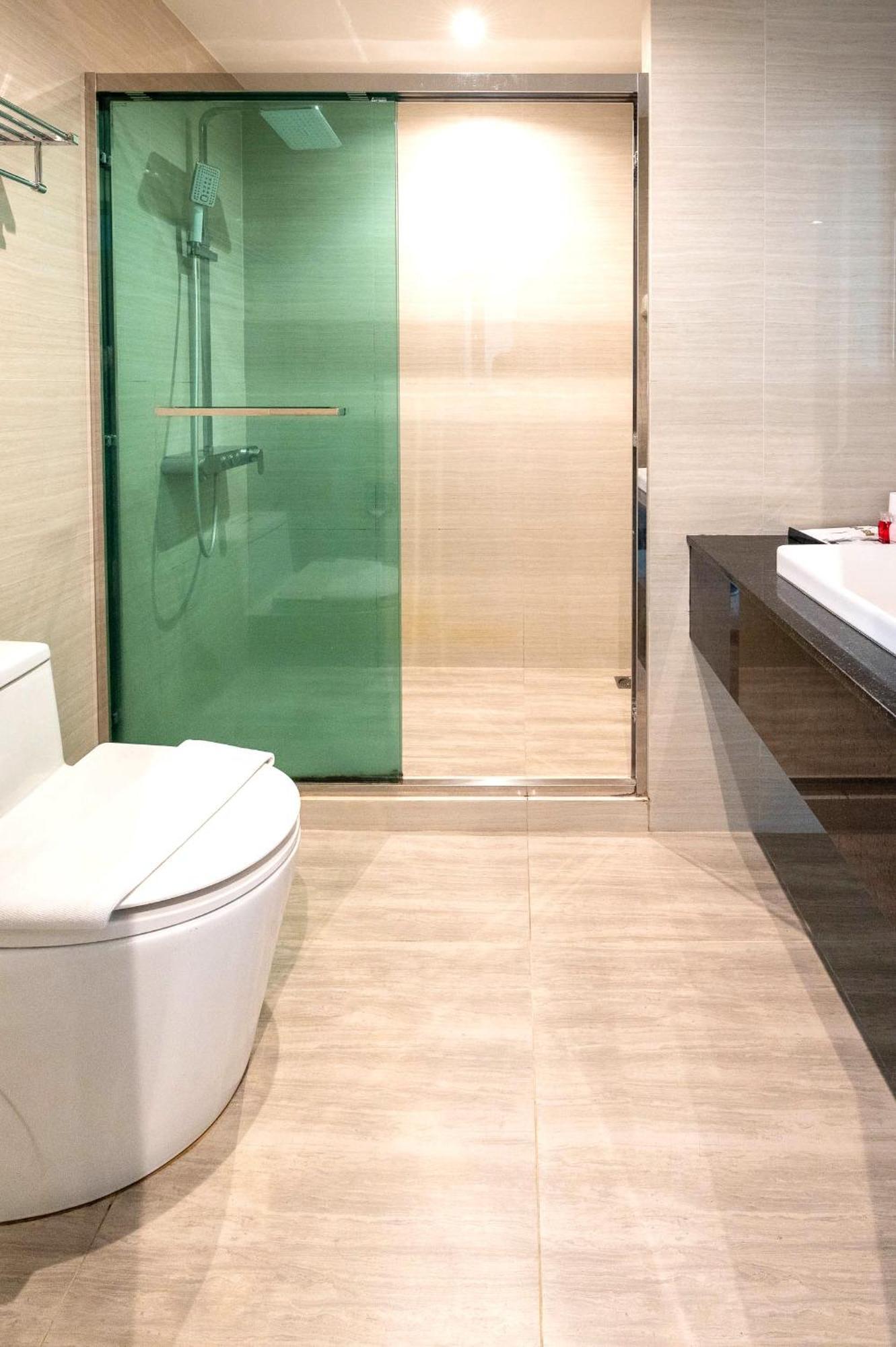 The Tj Hotel Jomtien Eksteriør billede
